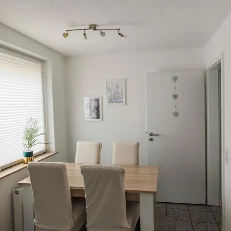 Homestay Schwaebisch Gmuend Διαμέρισμα Schwäbisch Gmünd